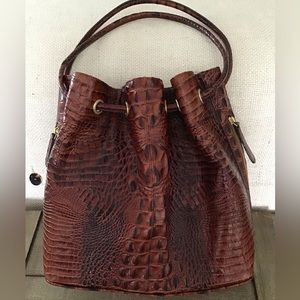 BRAHMIN Melbourne pecan croc embossed leather draw strap bucket large handbag